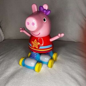 Peppa Pig Disco Peppa Roller Skating Talking Musical Toy